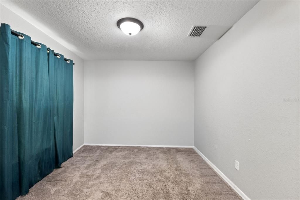 En Venta: $419,900 (4 camas, 3 baños, 2120 Pies cuadrados)