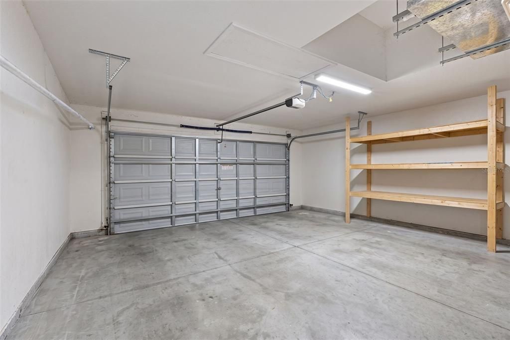 En Venta: $419,900 (4 camas, 3 baños, 2120 Pies cuadrados)