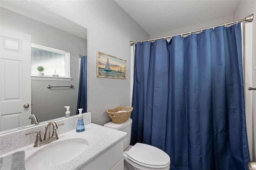 En Venta: $419,900 (4 camas, 3 baños, 2120 Pies cuadrados)