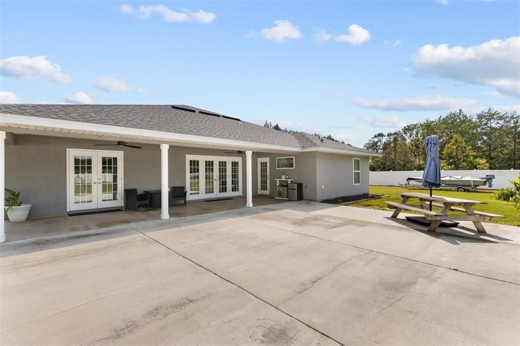 En Venta: $419,900 (4 camas, 3 baños, 2120 Pies cuadrados)