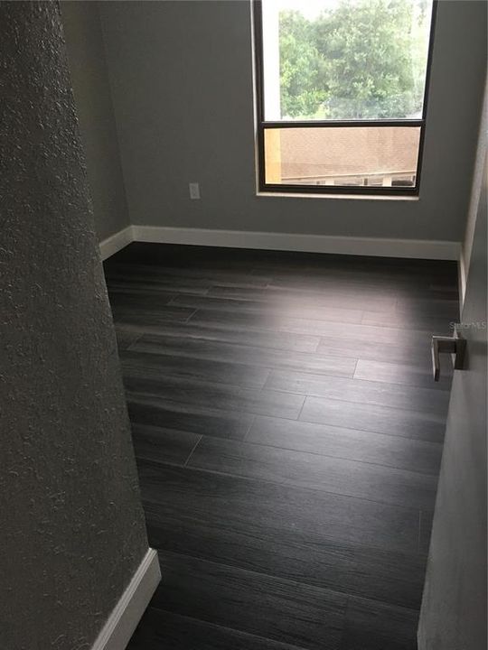 For Rent: $2,300 (3 beds, 2 baths, 1481 Square Feet)