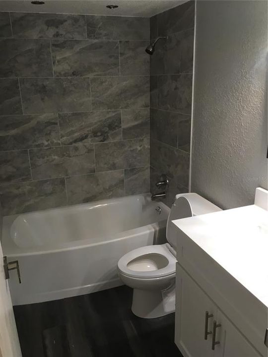 For Rent: $2,300 (3 beds, 2 baths, 1481 Square Feet)