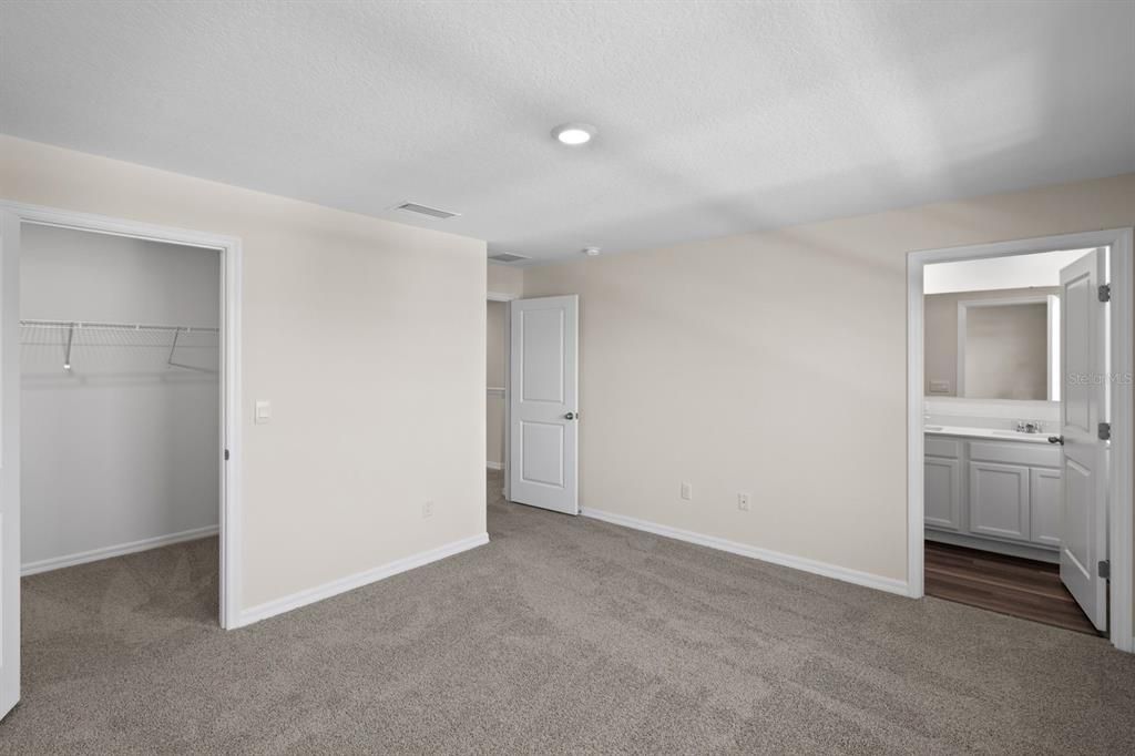 En Venta: $487,500 (3 camas, 2 baños, 1817 Pies cuadrados)