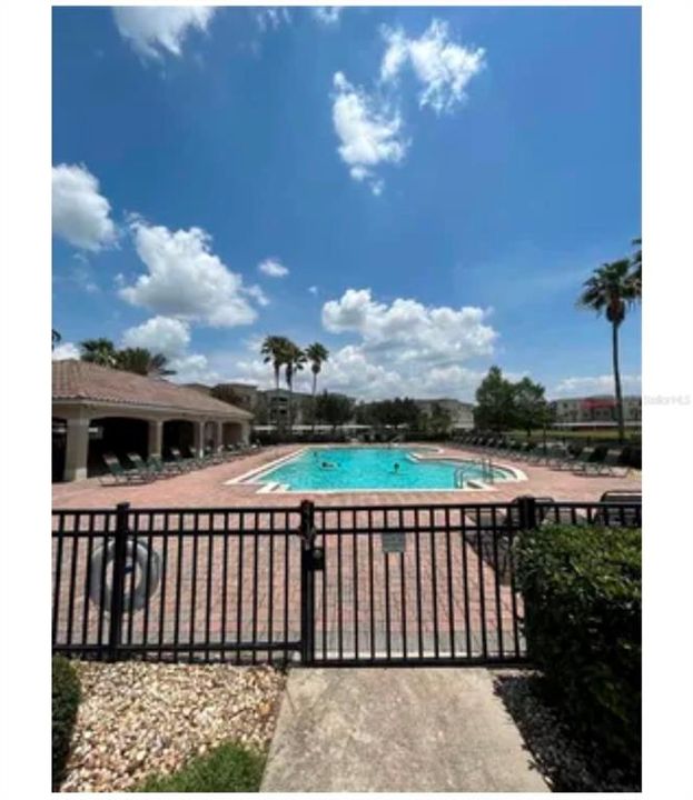 For Sale: $249,000 (3 beds, 2 baths, 1495 Square Feet)