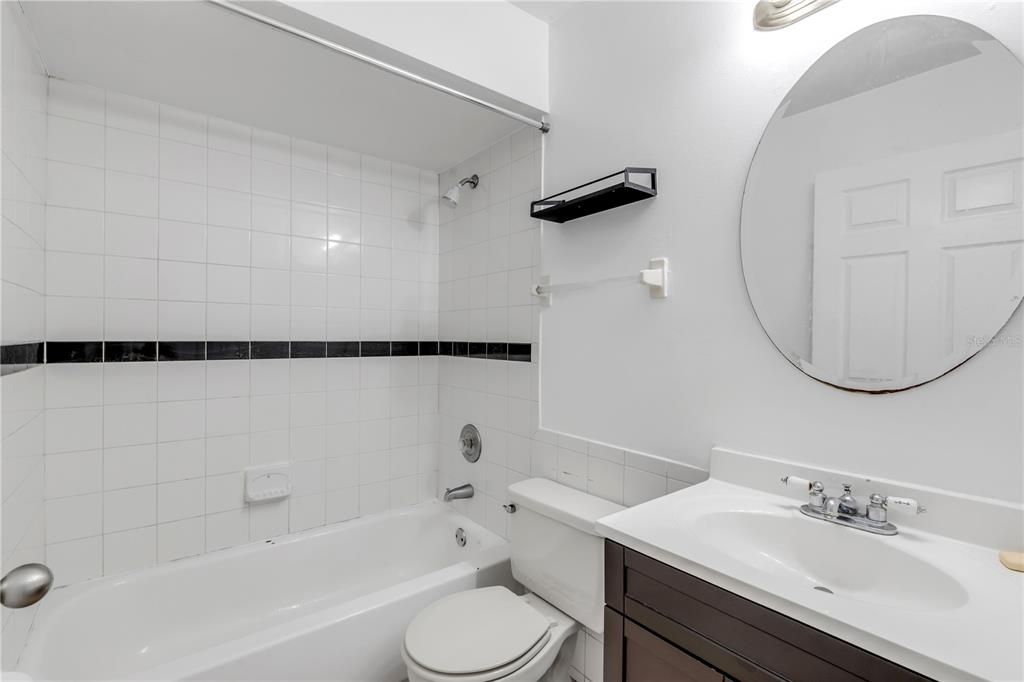 En Venta: $120,000 (2 camas, 2 baños, 922 Pies cuadrados)