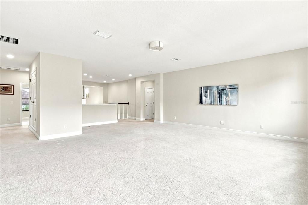 En Venta: $1,399,000 (5 camas, 4 baños, 4218 Pies cuadrados)