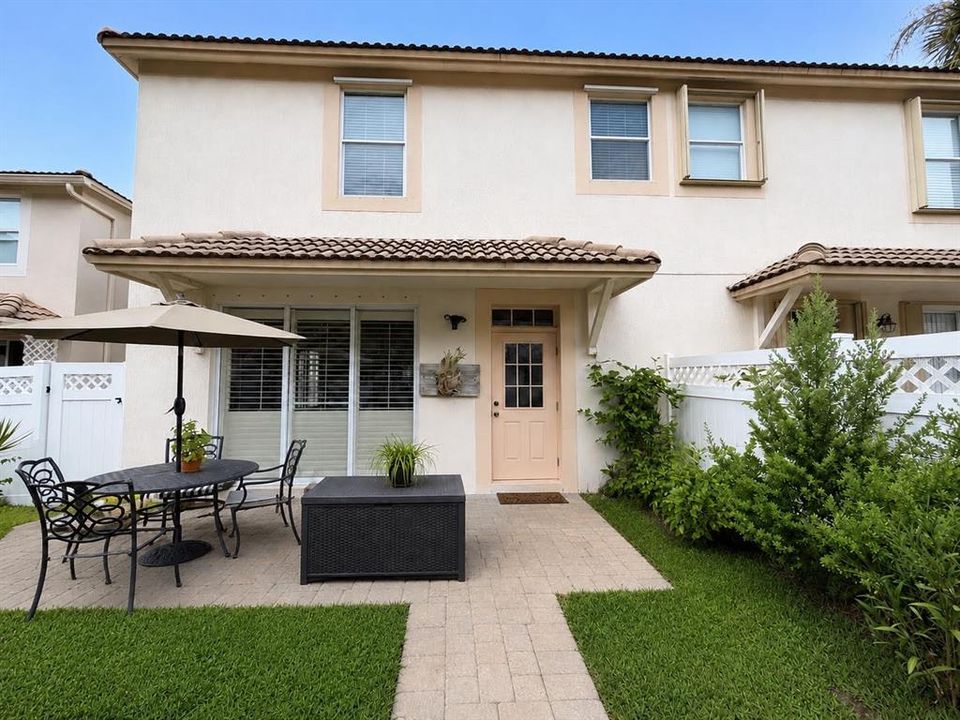 En Venta: $515,000 (3 camas, 2 baños, 1728 Pies cuadrados)