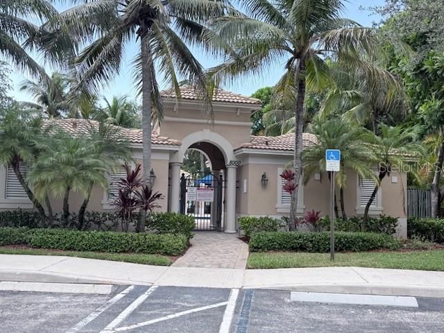 En Venta: $515,000 (3 camas, 2 baños, 1728 Pies cuadrados)