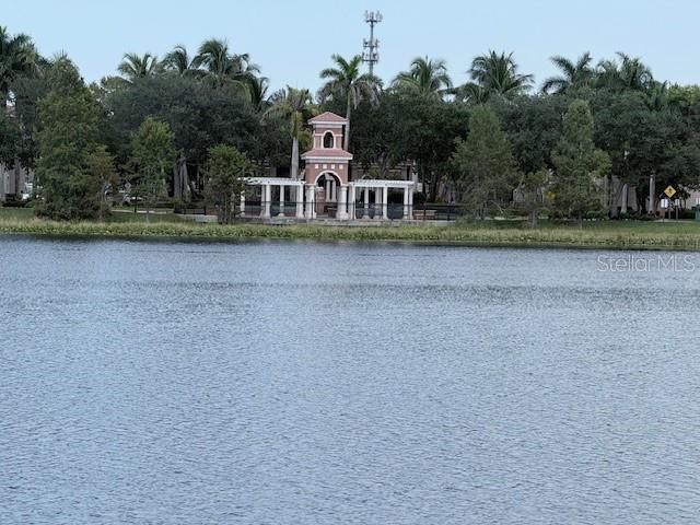 En Venta: $515,000 (3 camas, 2 baños, 1728 Pies cuadrados)