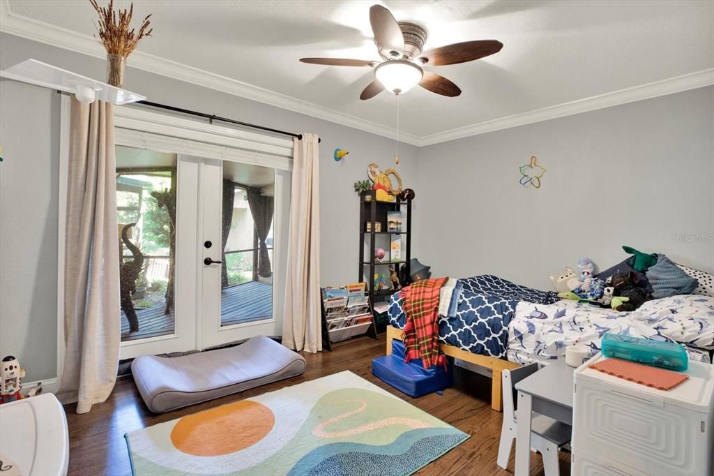 En Venta: $720,000 (4 camas, 3 baños, 3000 Pies cuadrados)