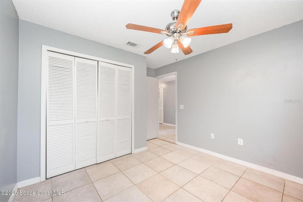 For Sale: $289,900 (3 beds, 2 baths, 1164 Square Feet)