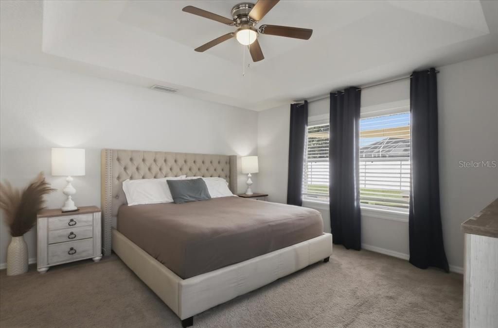 For Sale: $325,000 (3 beds, 2 baths, 1659 Square Feet)