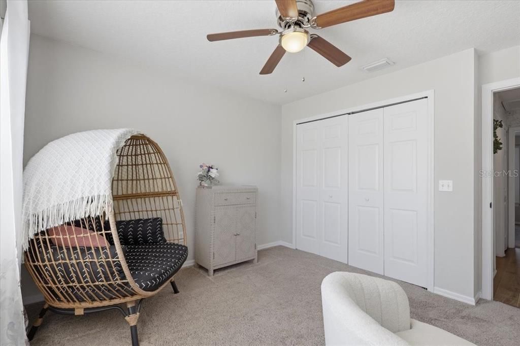 For Sale: $325,000 (3 beds, 2 baths, 1659 Square Feet)