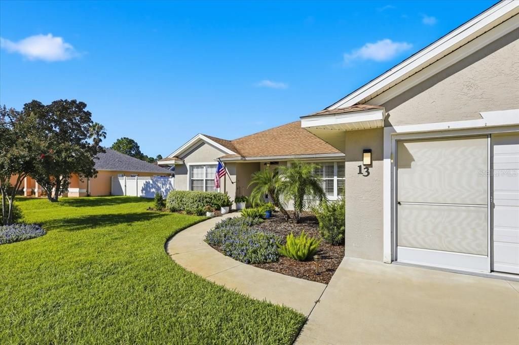 For Sale: $325,000 (3 beds, 2 baths, 1659 Square Feet)