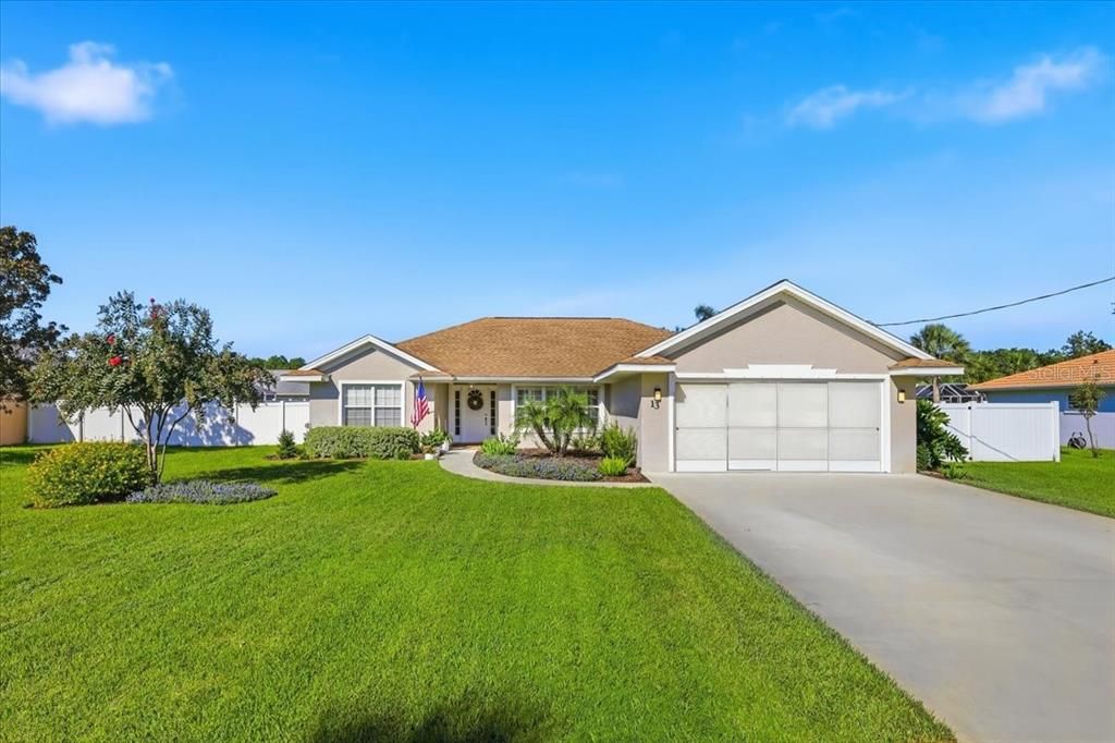 For Sale: $325,000 (3 beds, 2 baths, 1659 Square Feet)