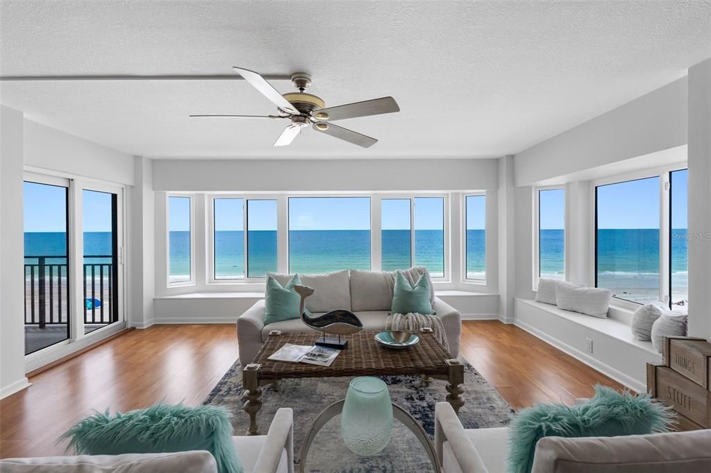 For Sale: $1,149,000 (2 beds, 2 baths, 1420 Square Feet)