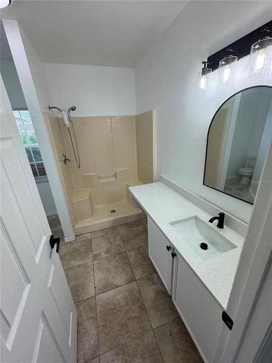 For Rent: $1,900 (3 beds, 2 baths, 1474 Square Feet)