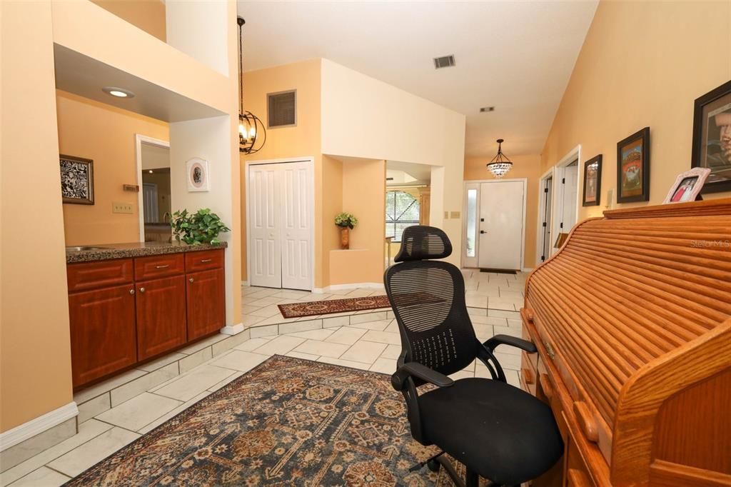 For Sale: $525,000 (4 beds, 2 baths, 2632 Square Feet)