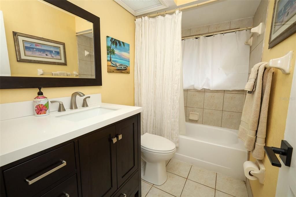 For Sale: $525,000 (4 beds, 2 baths, 2632 Square Feet)