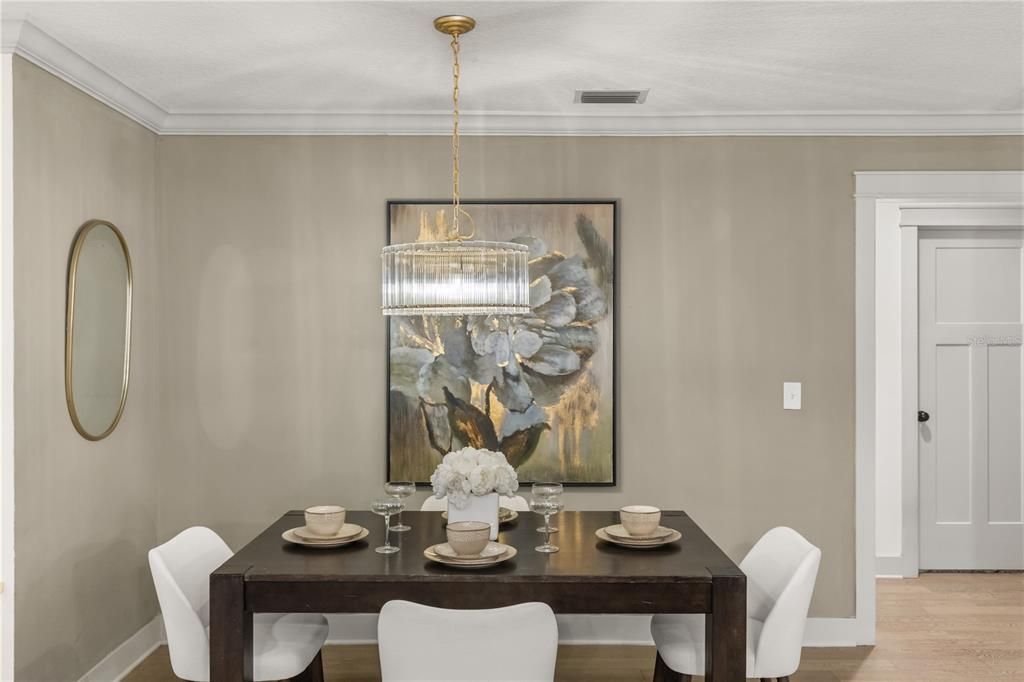 For Rent: $3,200 (3 beds, 2 baths, 1751 Square Feet)