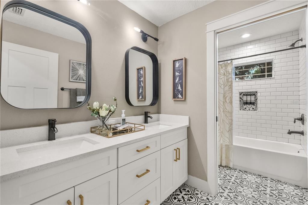 For Rent: $3,200 (3 beds, 2 baths, 1751 Square Feet)