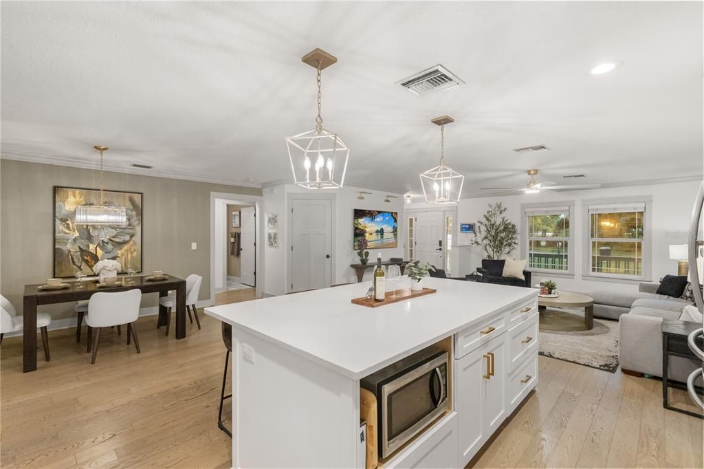 For Rent: $3,200 (3 beds, 2 baths, 1751 Square Feet)