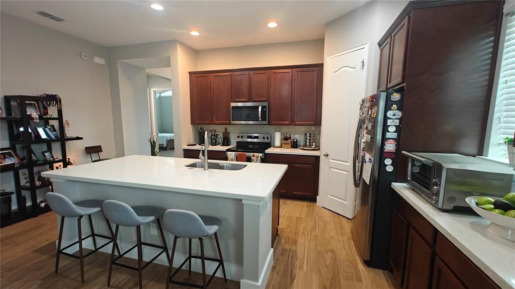 For Rent: $3,399 (4 beds, 3 baths, 2054 Square Feet)