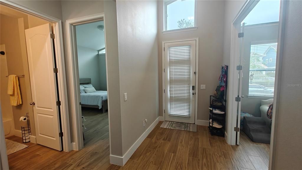 For Rent: $3,399 (4 beds, 3 baths, 2054 Square Feet)