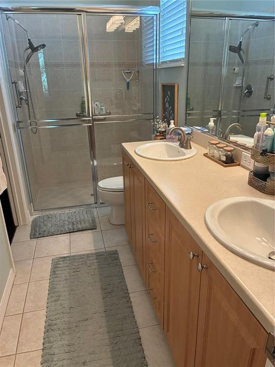 For Sale: $329,900 (2 beds, 2 baths, 1551 Square Feet)