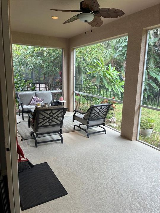 For Sale: $329,900 (2 beds, 2 baths, 1551 Square Feet)