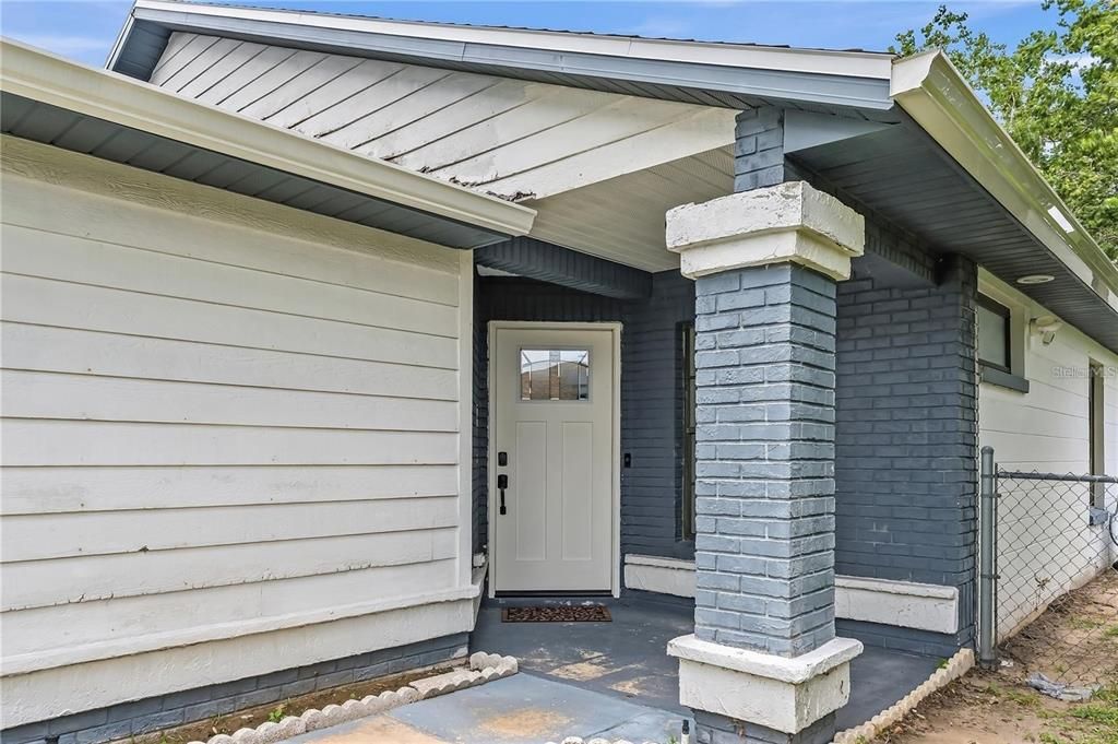 For Sale: $362,000 (3 beds, 2 baths, 1462 Square Feet)