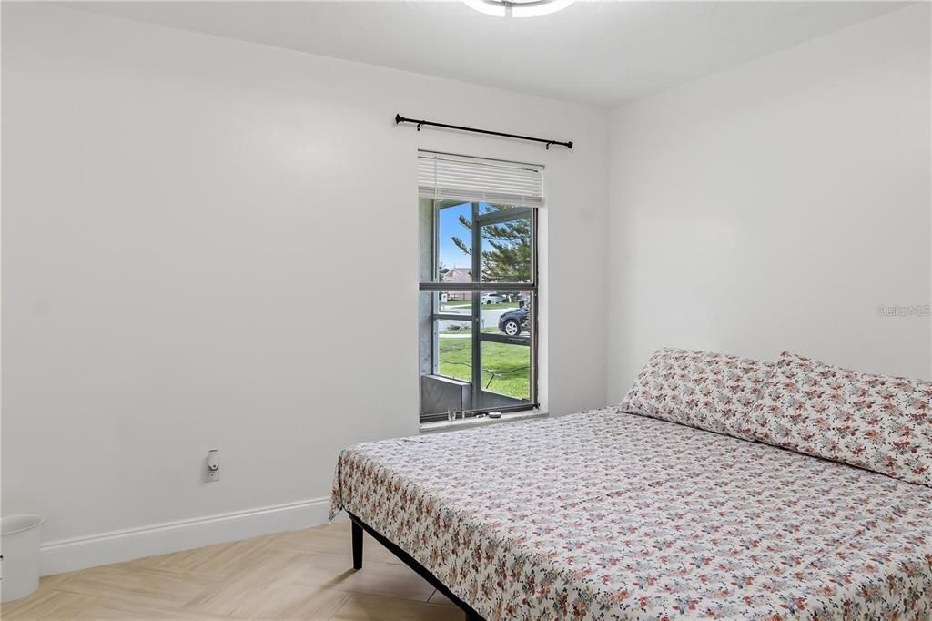 For Sale: $362,000 (3 beds, 2 baths, 1462 Square Feet)