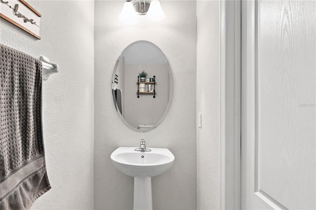 For Sale: $435,000 (4 beds, 2 baths, 2175 Square Feet)