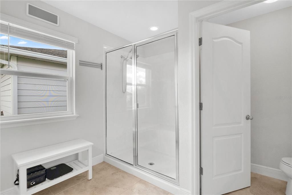 For Sale: $435,000 (4 beds, 2 baths, 2175 Square Feet)