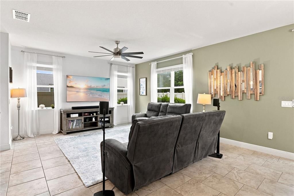 For Sale: $435,000 (4 beds, 2 baths, 2175 Square Feet)