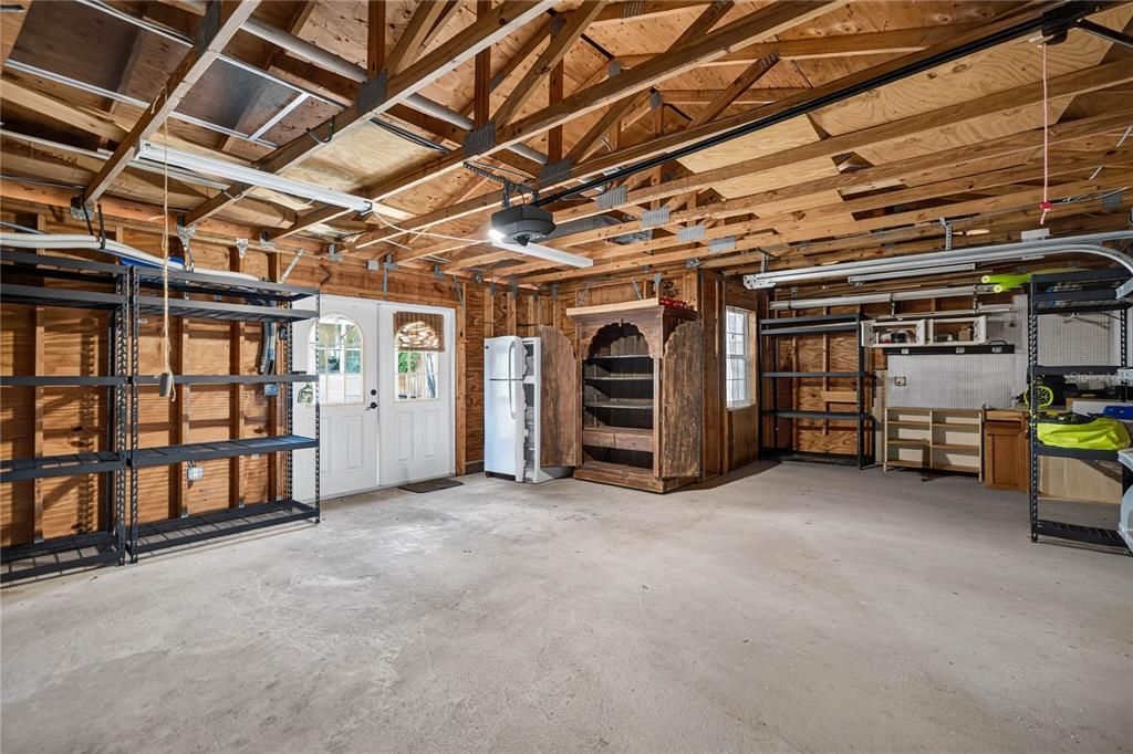 En Venta: $998,000 (4 camas, 3 baños, 1644 Pies cuadrados)