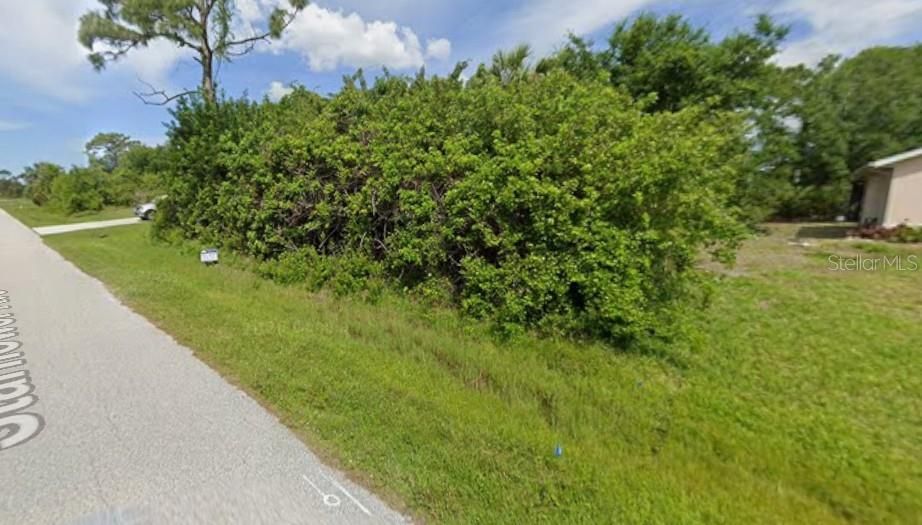 En Venta: $25,000 (0.23 acres)