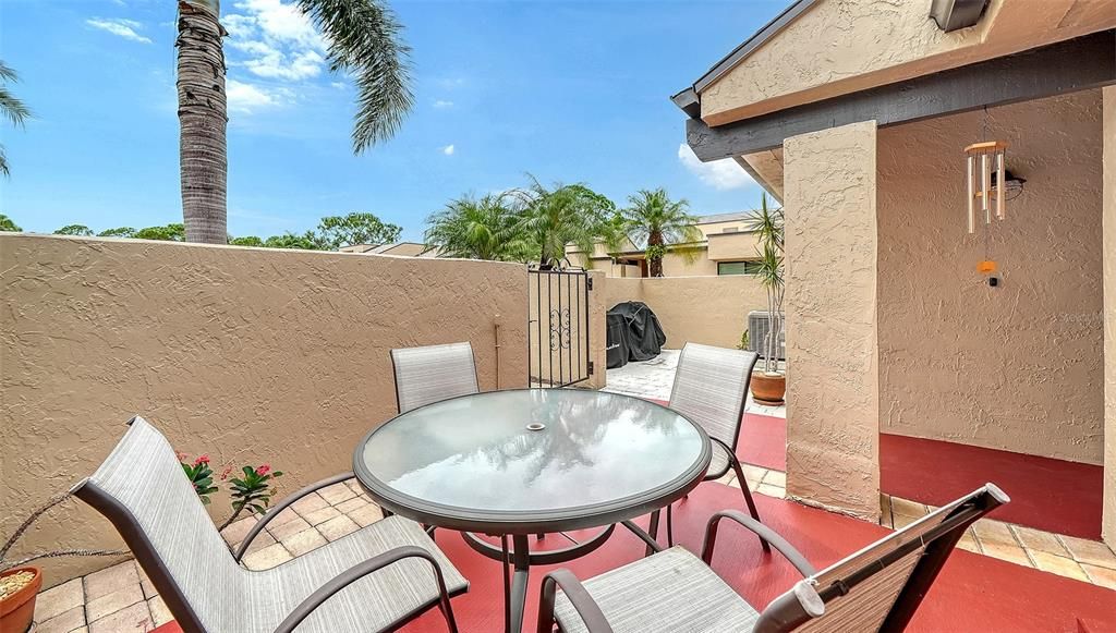 En Venta: $289,500 (3 camas, 2 baños, 1596 Pies cuadrados)