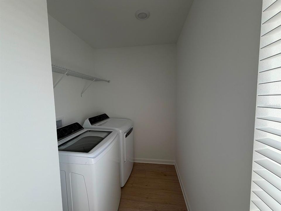 En Renta: $2,800 (4 camas, 2 baños, 2081 Pies cuadrados)