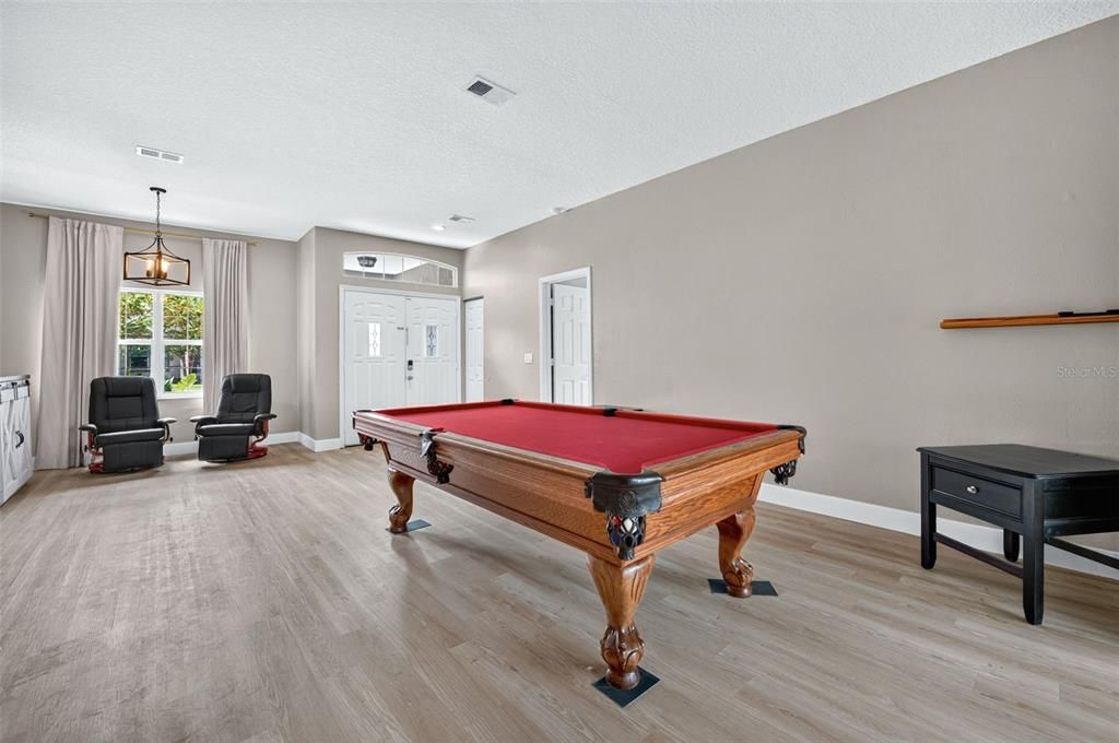 For Sale: $750,000 (4 beds, 2 baths, 2149 Square Feet)