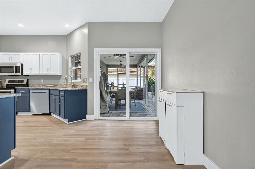 For Sale: $750,000 (4 beds, 2 baths, 2149 Square Feet)