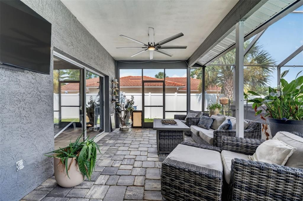 For Sale: $750,000 (4 beds, 2 baths, 2149 Square Feet)