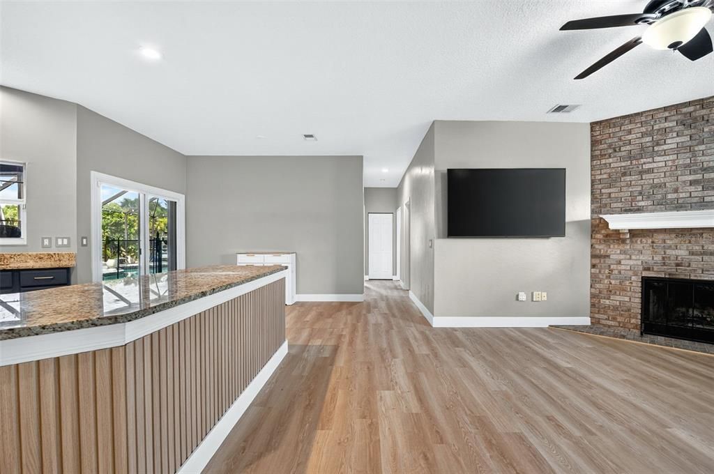 For Sale: $750,000 (4 beds, 2 baths, 2149 Square Feet)