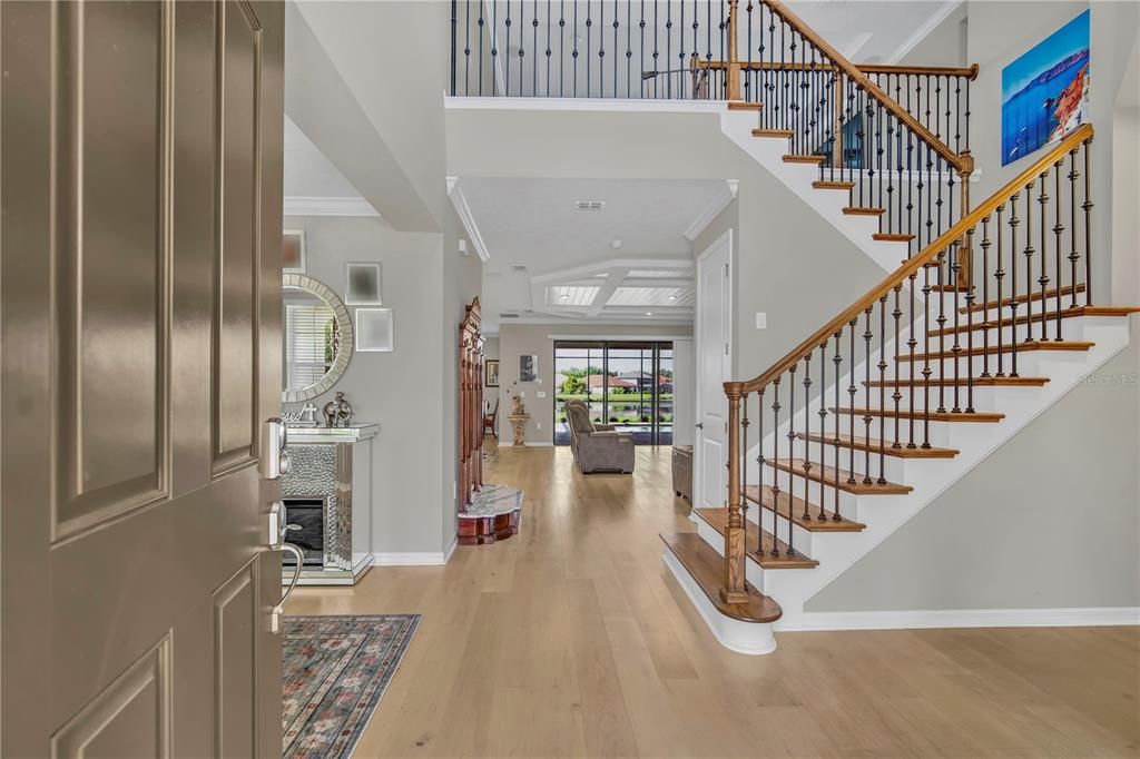 En Venta: $799,000 (5 camas, 4 baños, 3857 Pies cuadrados)