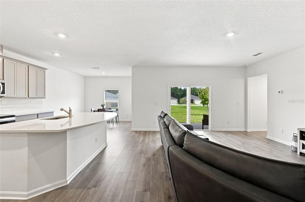 For Sale: $484,990 (5 beds, 3 baths, 3512 Square Feet)