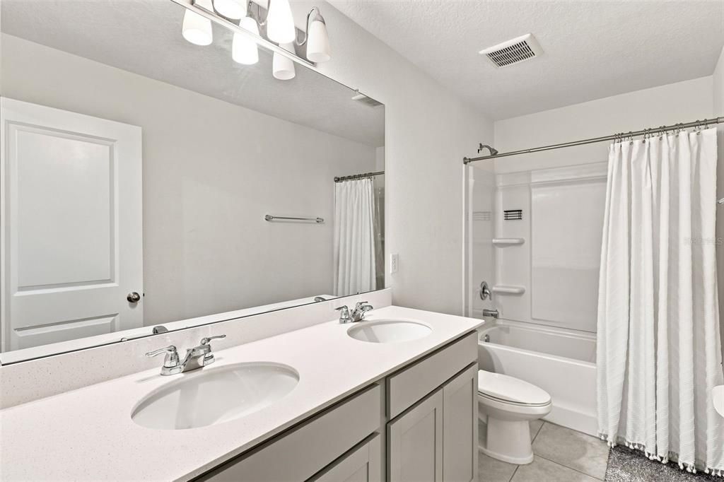 For Sale: $484,990 (5 beds, 3 baths, 3512 Square Feet)