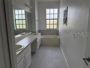 На продажу: $365,000 (3 спален, 2 ванн, 1675 Квадратных фут)