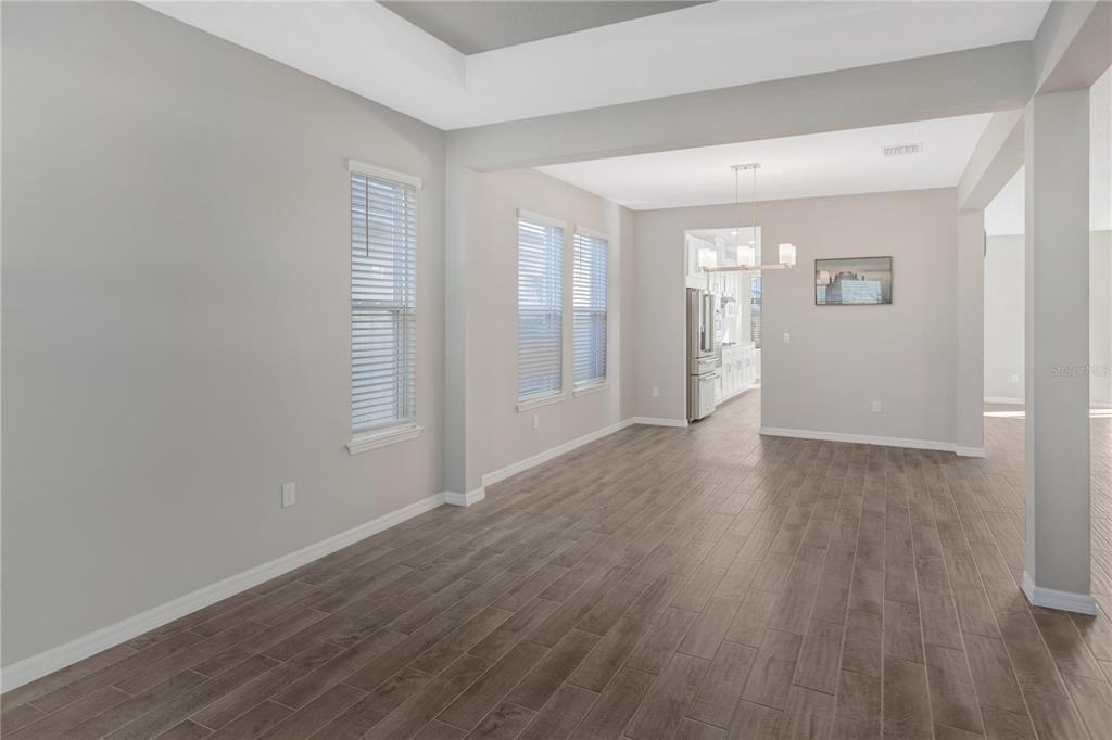For Rent: $3,600 (5 beds, 4 baths, 3506 Square Feet)