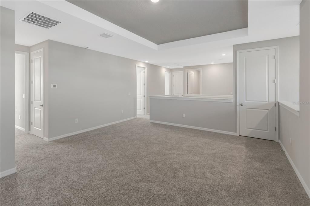 For Rent: $3,600 (5 beds, 4 baths, 3506 Square Feet)
