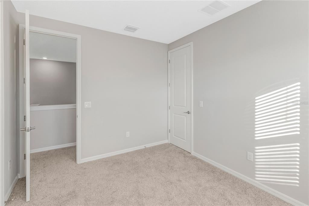 For Rent: $3,600 (5 beds, 4 baths, 3506 Square Feet)